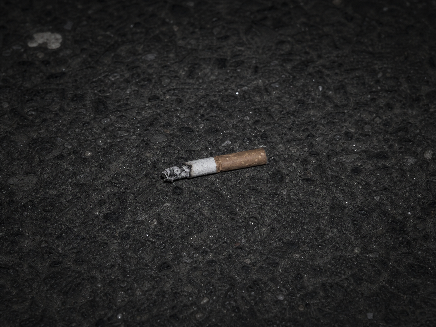 煙草の吸殻